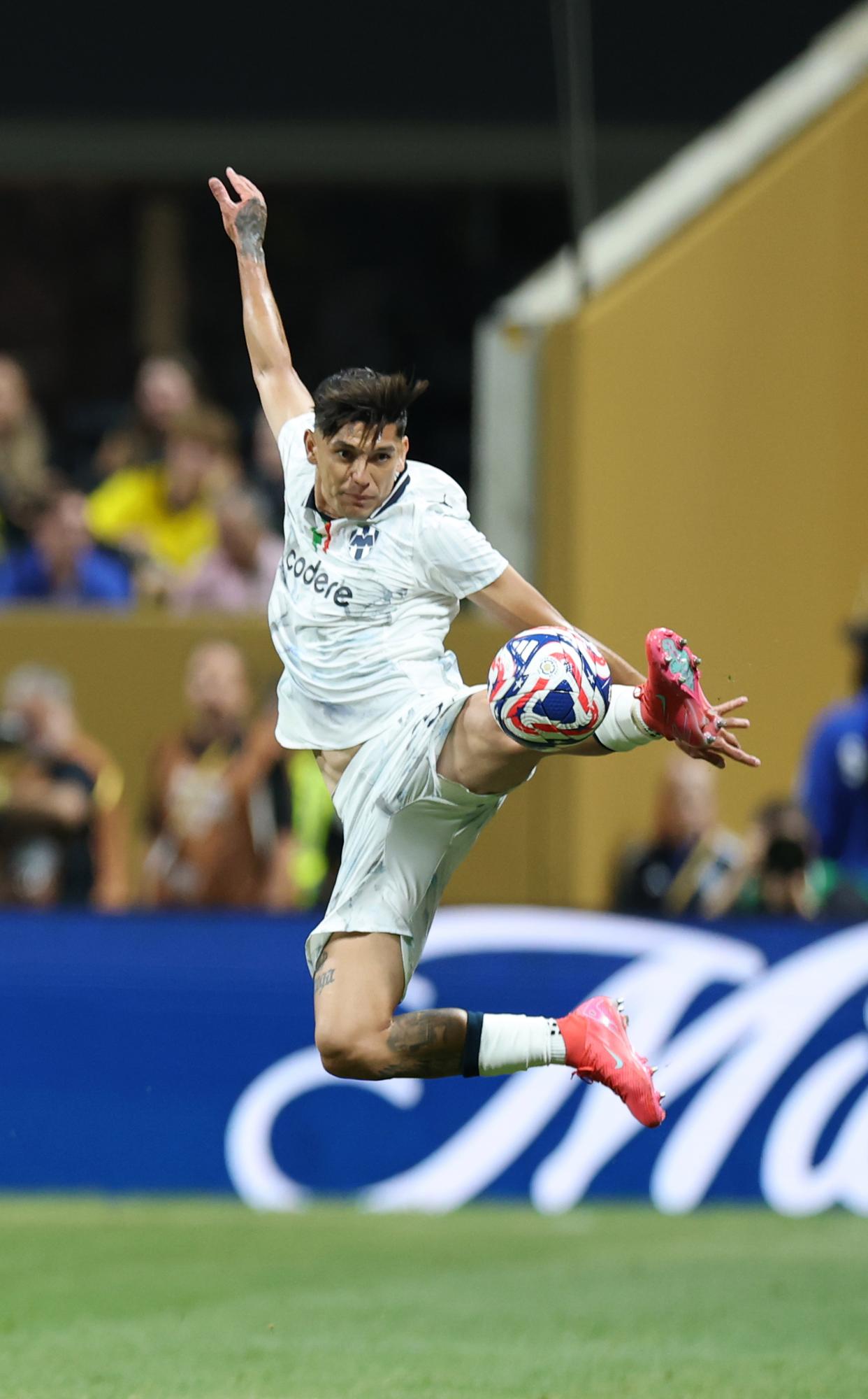 皇家马德里绝杀多特蒙德:晋级欧冠强的简单介绍 皇家马德里绝杀多特蒙德:晋级欧冠强的简单介绍