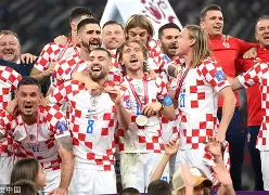 开云官网首页-包含克罗地亚对斯洛文尼亚，卢卡迪亚扬破门助克罗地亚取胜的词条